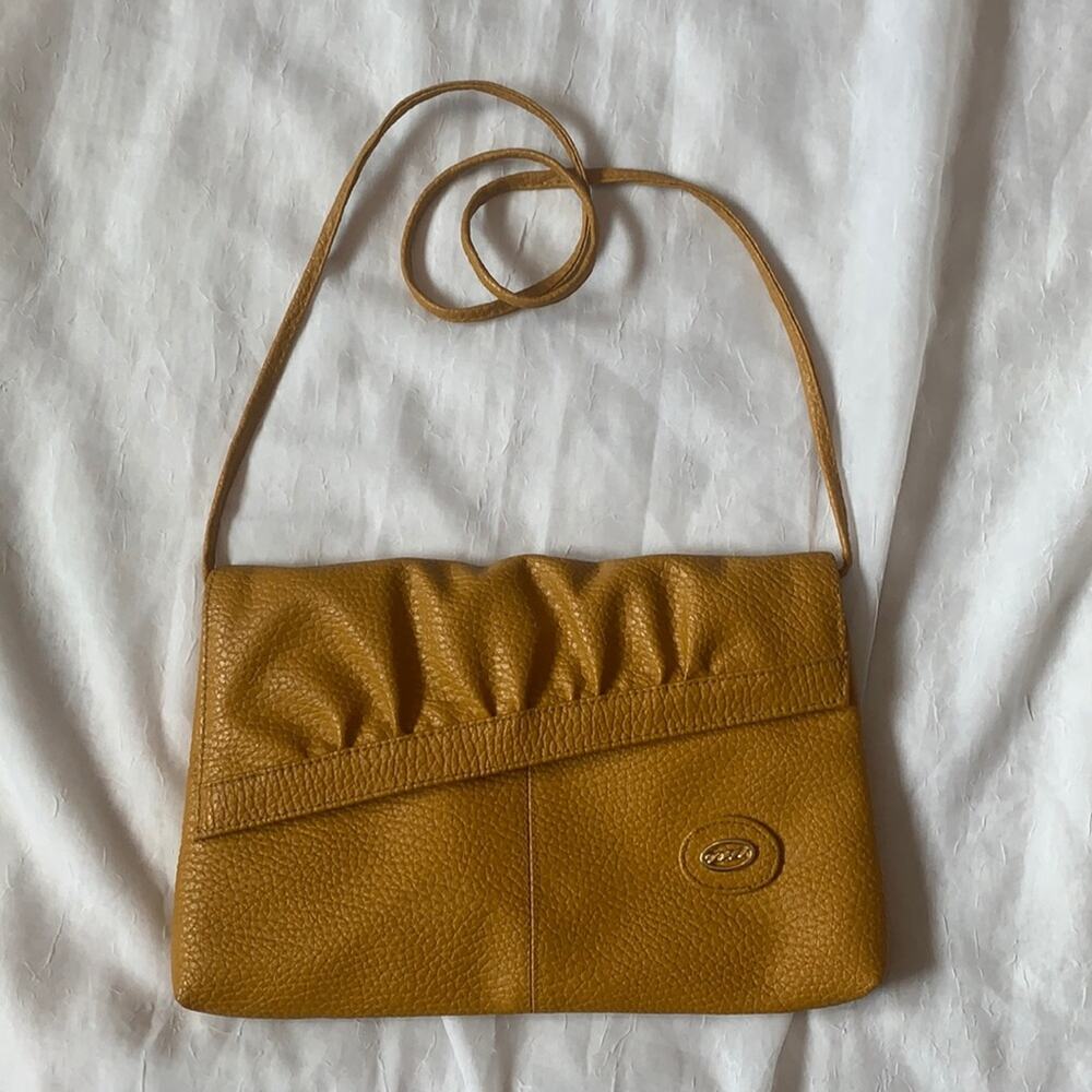 Vintage 80s grand traditions mustard envelope multi way bag